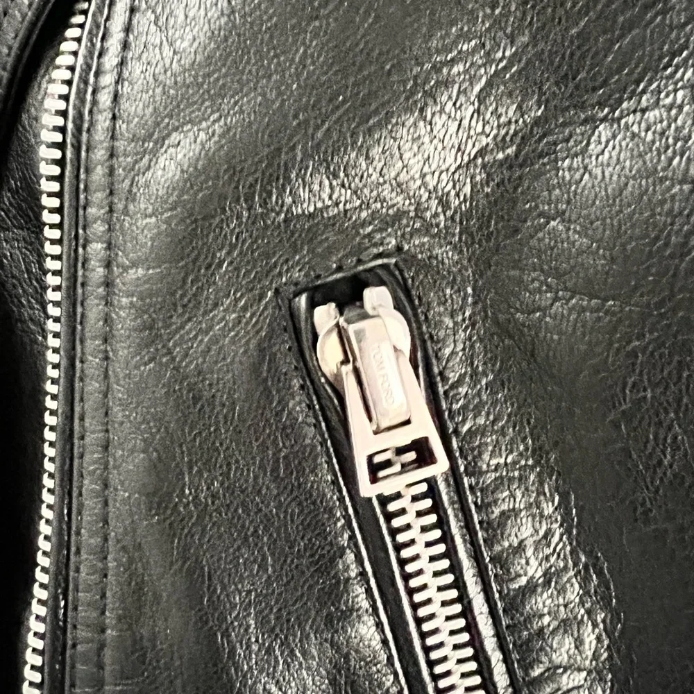 TOM FORD Glossy Plongé Leather Biker Jacket - Picture 7 of 9